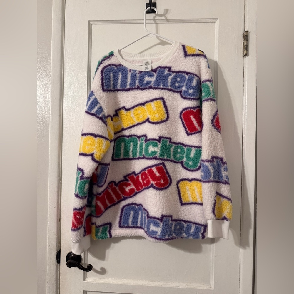 Mickey Disney Sherpa crewneck size large